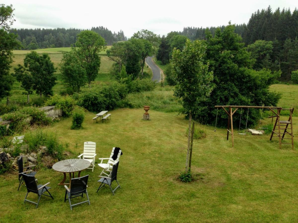 Vila Le Bos Clard Félines Exteriér fotografie